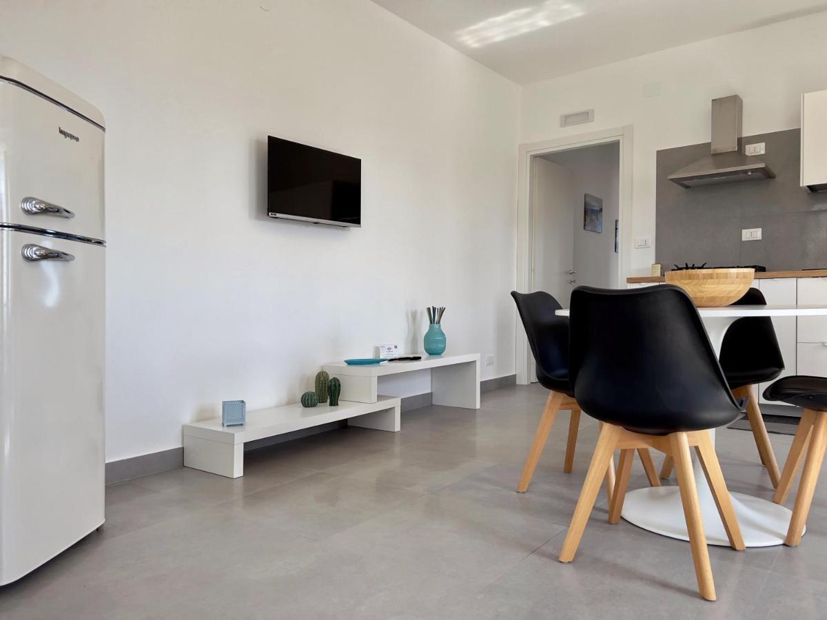 Appartamenti In Villa Polluce Fontane Bianche Exterior foto